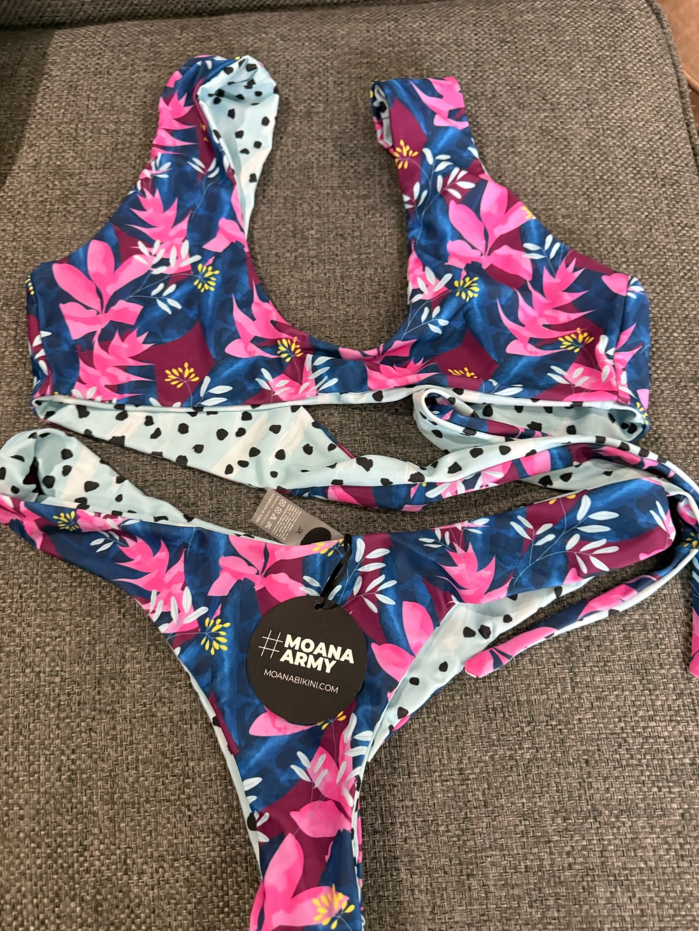 Moana swim reversible bikini xl